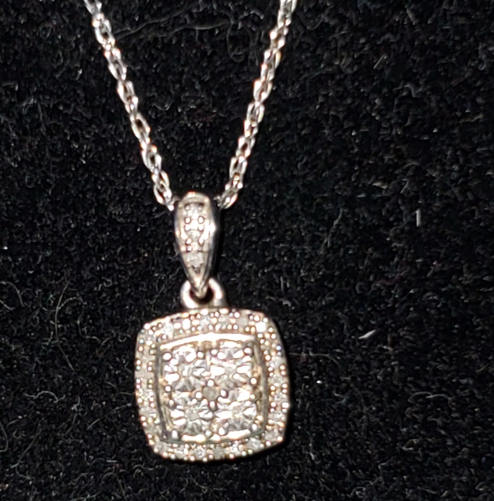 Jane Semour Open Heart Collection Diamond Pendant Necklace - Picture 4 of 5